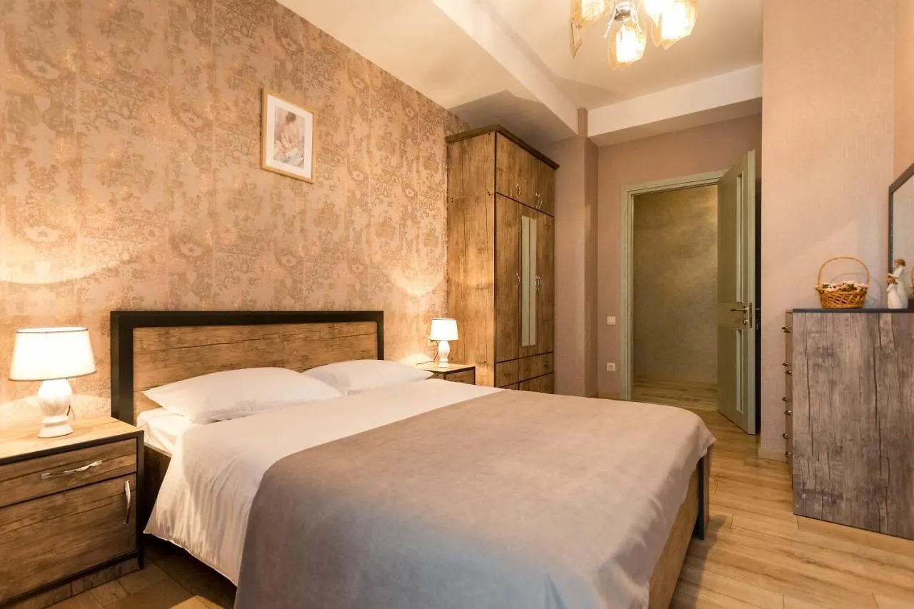 Perfect Bsae In Tbilisi Centre Apartment